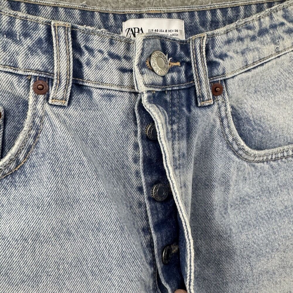ZARA Shorts Womens 8 Denim Blue Light Wash Cut Off Button Fly 5 Pockets Fray Hem - Picture 3 of 7